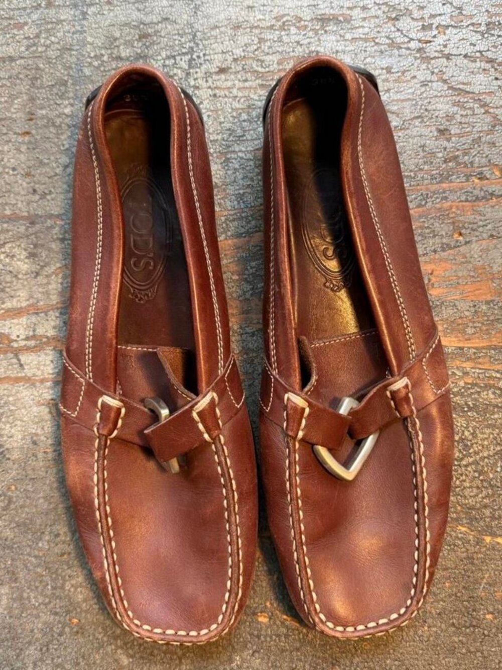 Tod's Brown Leather Buckle Driver Loafers — US 7.5